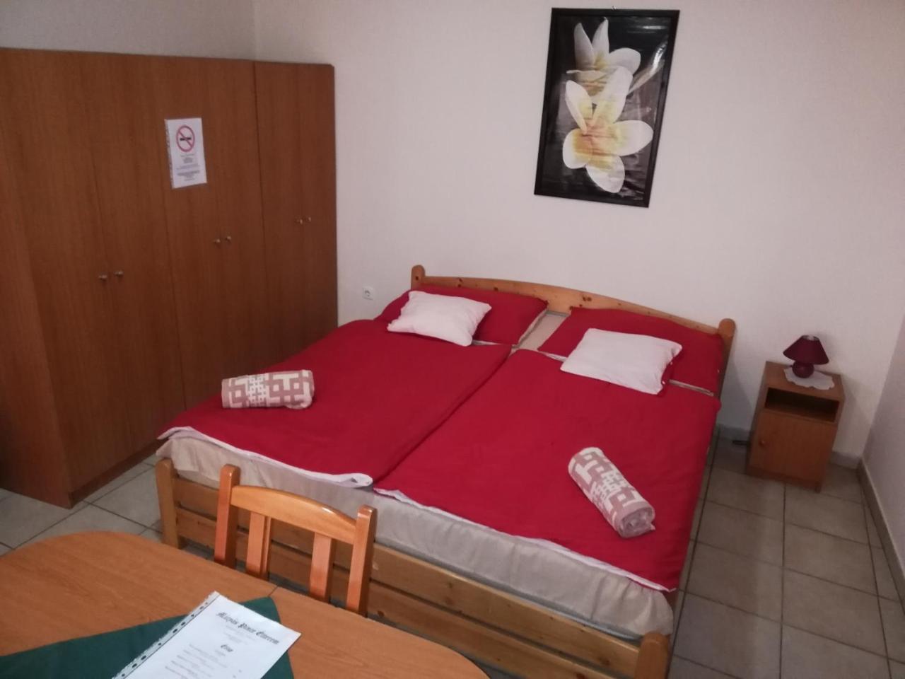 Rakoczi Panzio Hotel Debrecen Bagian luar foto